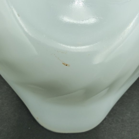 Anchor Hocking Fire King White Milk Glass Au Gratin Dishes Oval Swirl Casseroles - Picture 10 of 10